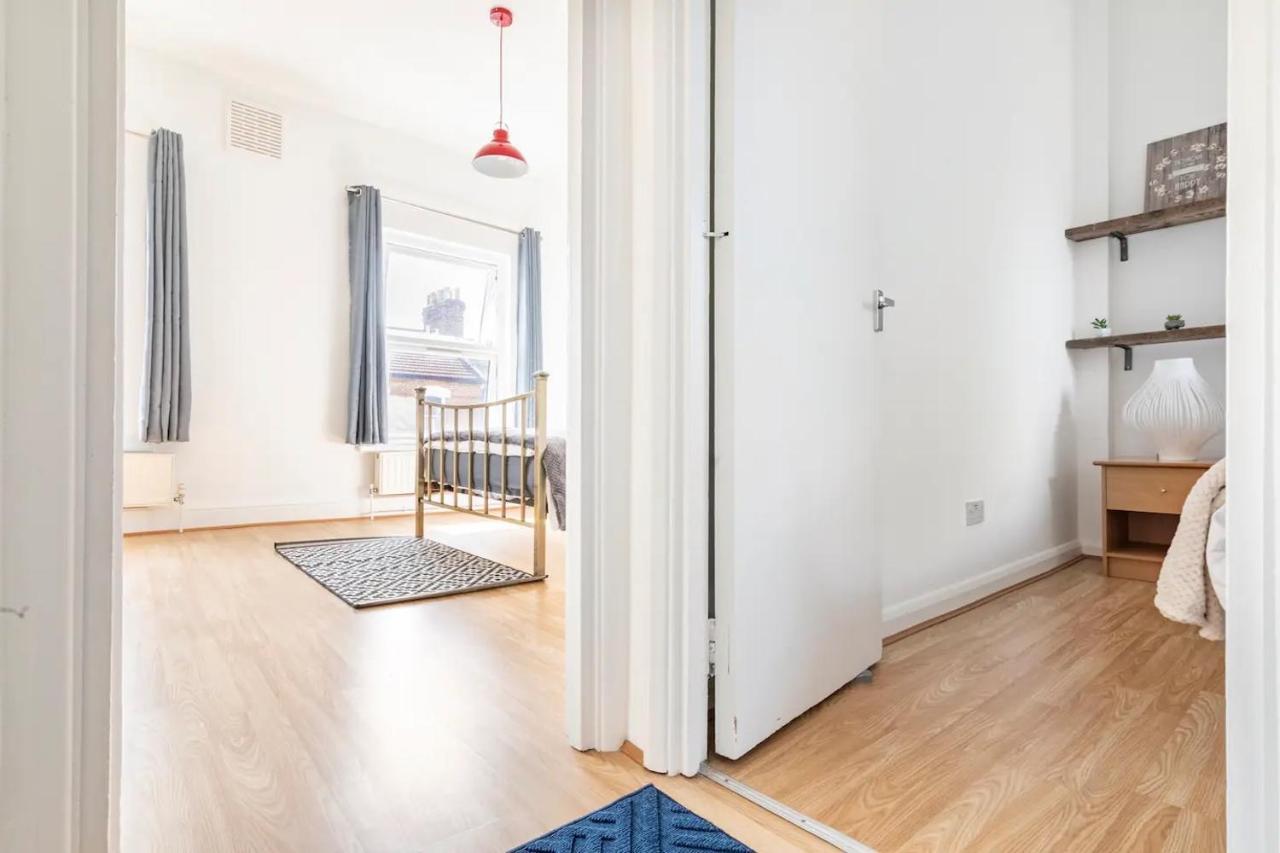 Large, Bright And Spacious 3 Bed Flat In London Eksteriør bilde